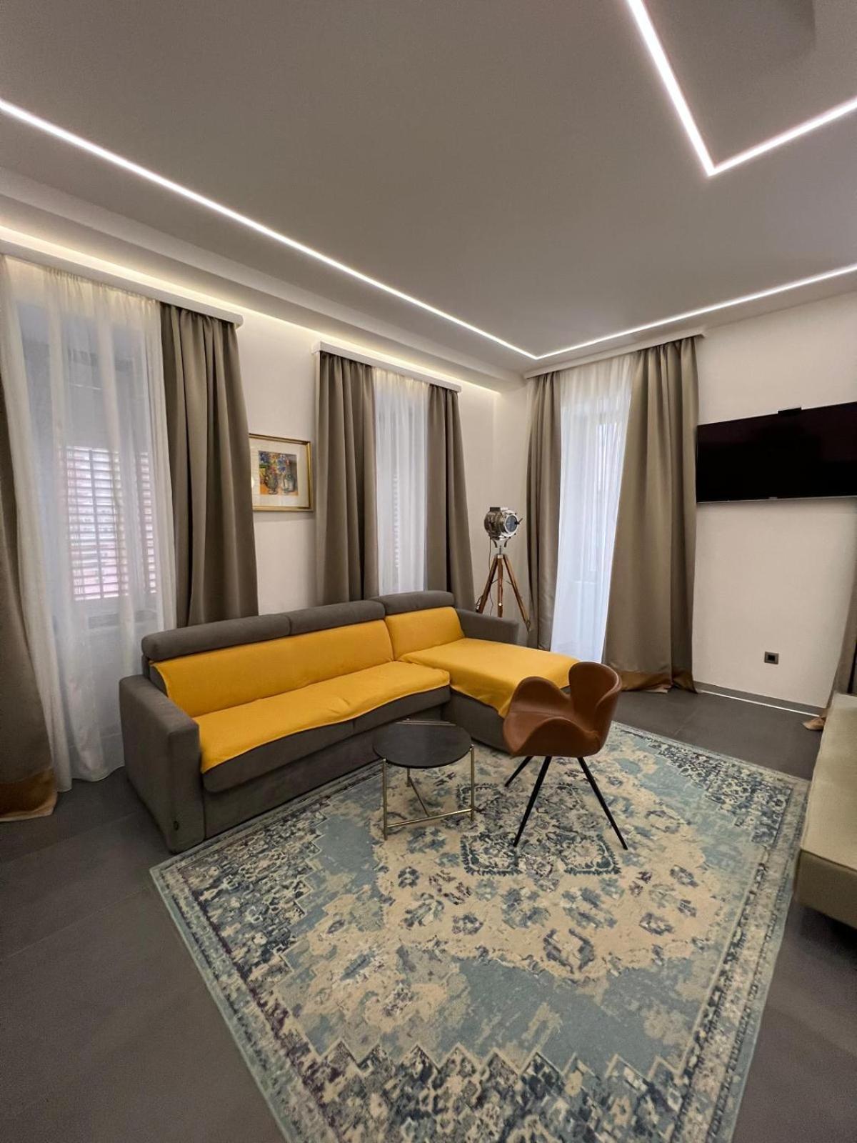 Alisa Appartement Rijeka Buitenkant foto